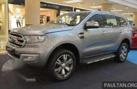 Fresh Ford Everest 2015 AT Silver For Sale 