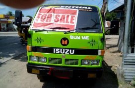 Like new for sale Isuzu Elf (Green)