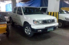 2010 Nissan Frontier bravado 2.7 for sale