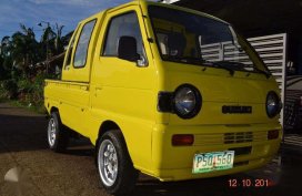 For sale Yellow 2010 Suzuki Multicab