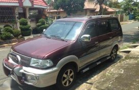 2013 Toyota Revo SR 2.0 red for sale