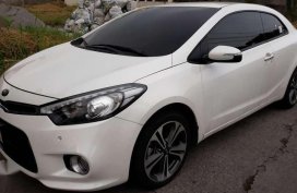 Kia Forte Coupe 2.0 Gas AT White For Sale 