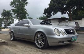 Like New Mercedes Benz 320 for sale