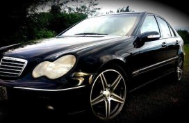 2001 Mercedes Benz C200 for sale