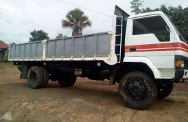For sale 96 Mitsubishi Fuso Fighter mignon.