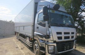 Rush sale 2005 Isuzu Giga Wing van 6wa1
