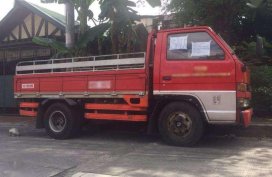 For sale 87 Isuzu 6-Wheeler Elf Truck