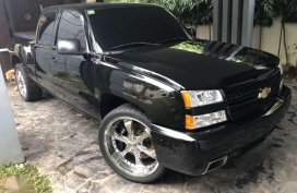 2003 Chevrolet Silverado V8 AT Black For Sale 