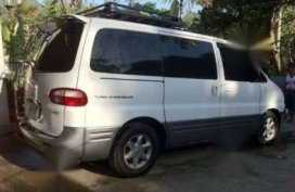 Hyundai Starex SVX 1999 MT White For Sale 