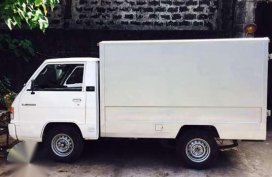 Mitsubishi L300 Closed Van 2007 MT White For Sale 
