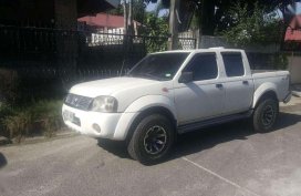 2004 Nissan Frontier Titanium 4x4 AT White For Sale 