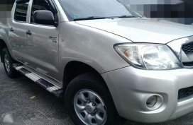 For sale Toyota Hilux like new