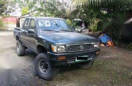 Toyota Hilux LN 106 for sale