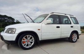 Honda CRV 1998 white for sale