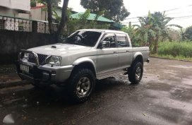 Mitsubishi L200 endeavor 4x4 2003 for sale