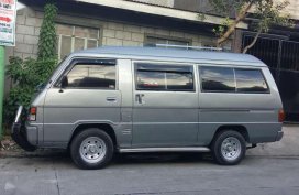 Mitsubishi L300 van for sale