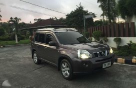 For sale 2012 Nissan Xtrail 4x4 top of the line