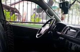 2013 Toyota Hiace Commuter for sale 