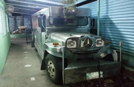 Mitsubishi FUSO Jeep MT Silver 1996 For Sale 