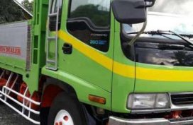 Isuzu Forward 10wheeler 27ft FOR SALE