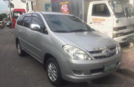 Well-maintained Toyota Innova 2006 for sale
