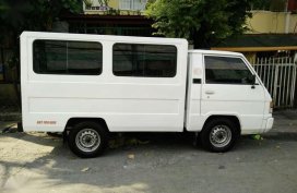 Mitsubishi L300 fb dual aircom FOR SALE