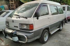 Toyota Lite ace WHITE FOR SALE