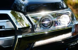 2017 Toyota Landcruiser VX Premium AT local 