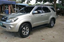 Toyota Fortuner V 2007 FOR SALE