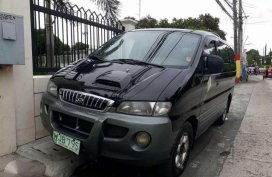 Hyundai Starex SVX 2000 AT Black Van For Sale 