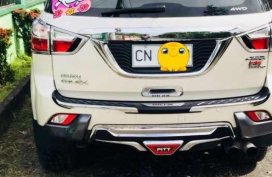 Isuzu MUX 2015 FOR SALE