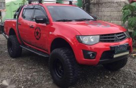 FOR SALE Mitsubishi Strada 2013 model 