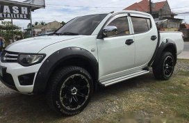 Good as new Mitsubishi Strada 2011 for sale