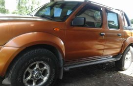 Nissan Frontier 4x4 2003 MT Orange For Sale 