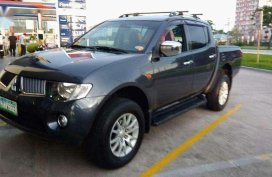 Mitsubishi Strada 2009 for sale