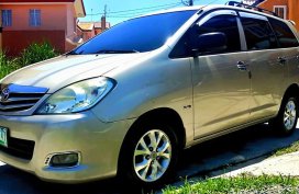 2009 Toyota Innova E FOR SALE