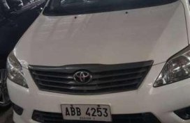 2014 TOYOTA Innova J manual diesel white FOR SALE
