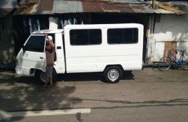 Mitsubishi L300 fb 2004 model