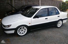 FOR SALE MITSUBISHI Lancer singkit 92model