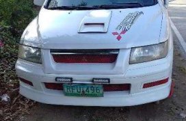 Mitsubishi Grandis 2005 MT White For Sale 