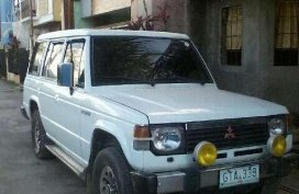 2007 MITSUBISHI Pajero manual 4x4 FOR SALE