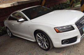 Well-kept Audi S5 2012 for sale