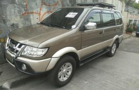 For sale: Isuzu Crosswind 2012