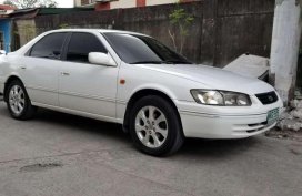 Toyota Camry 2001 white for sale