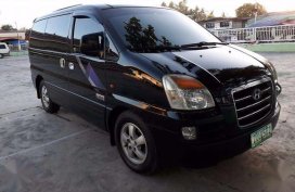 Hyundai Starex 2007 CRDI MT Black Van For Sale 