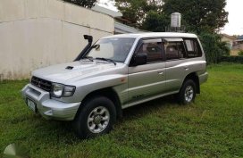 For sale Mitsubishi Pajero 1998 Field Master 4x4 with trailer