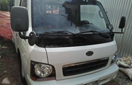 2004 KIA KC 2700 for sale
