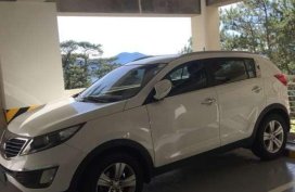 Kia Sportage 2012 AT White SUV For Sale 