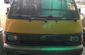 Well-kept Toyota Hiace 1995 for sale