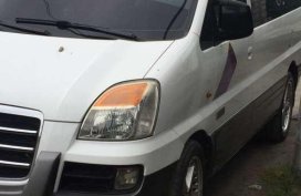 Hyundai Starex 2007 AT Van White For Sale 